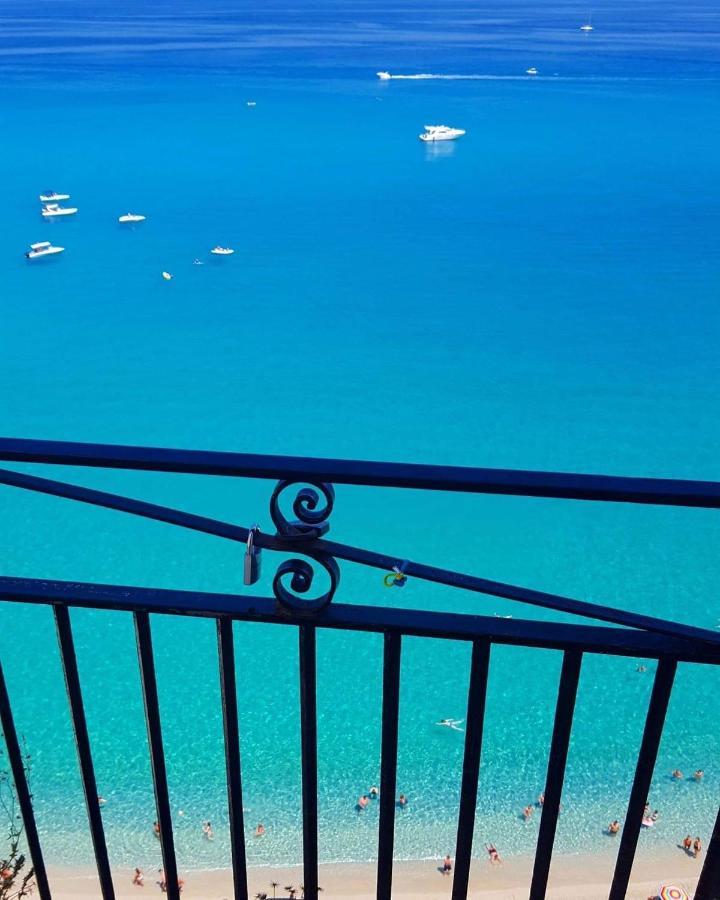 Affaccio Su Stromboli Apartment Tropea Exterior photo