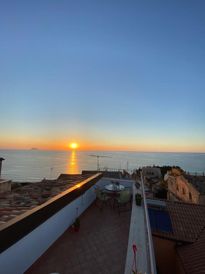 Affaccio Su Stromboli Apartment Tropea Exterior photo