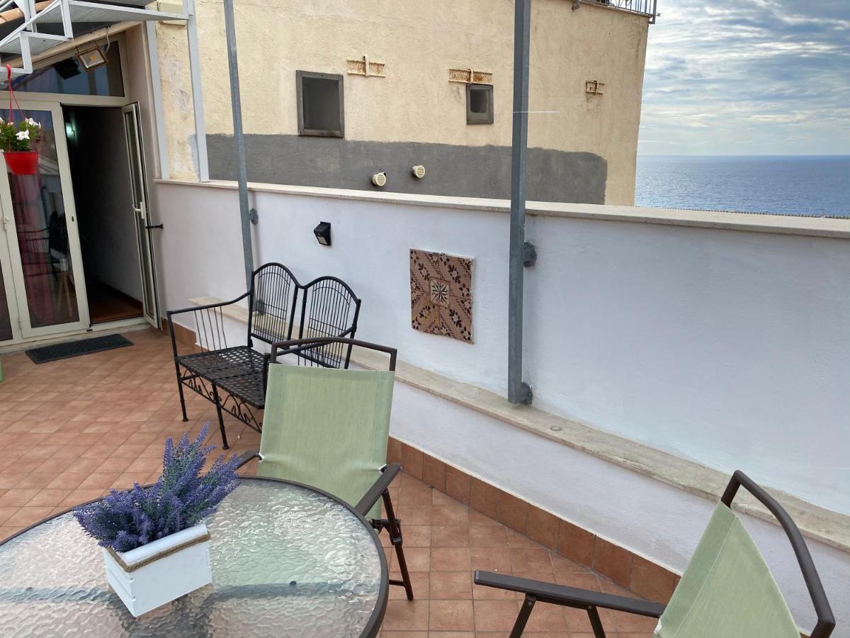 Affaccio Su Stromboli Apartment Tropea Exterior photo